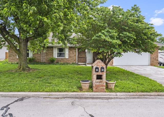 Property at 404 Hillcrest Ave, Nixa, MO 65714, 3 beds, 2 baths