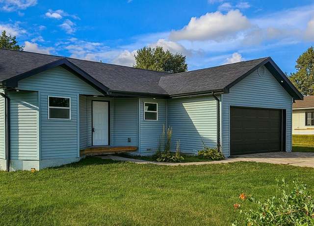 Property at 712 Fir St, Buffalo, MO 65622, 3 beds, 2 baths