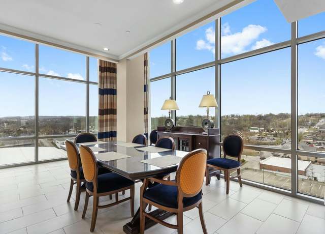 Property at 200 S Sycamore St #1201, Branson, MO 65616, 1 bed, 1.5 baths