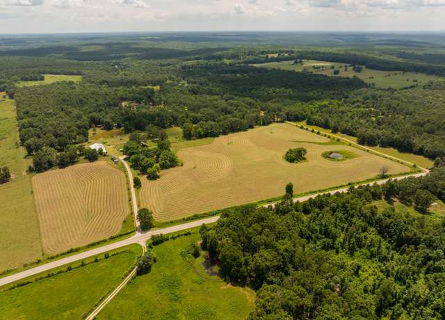 Property at 2080 State Route 14, West Plains, MO 65775, 5 beds, 3 baths