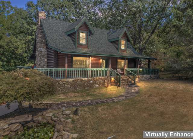 Property at 1906 State Highway 265, Hollister, MO 65672, 3 beds, 2 baths