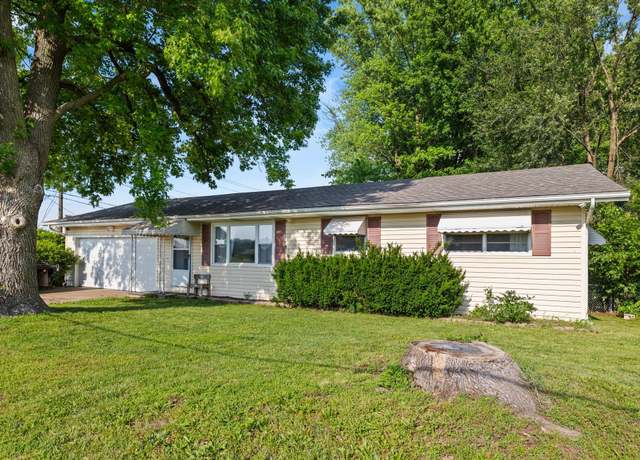 Property at 2324 N Fulbright Ave, Springfield, MO 65803, 3 beds, 2 baths