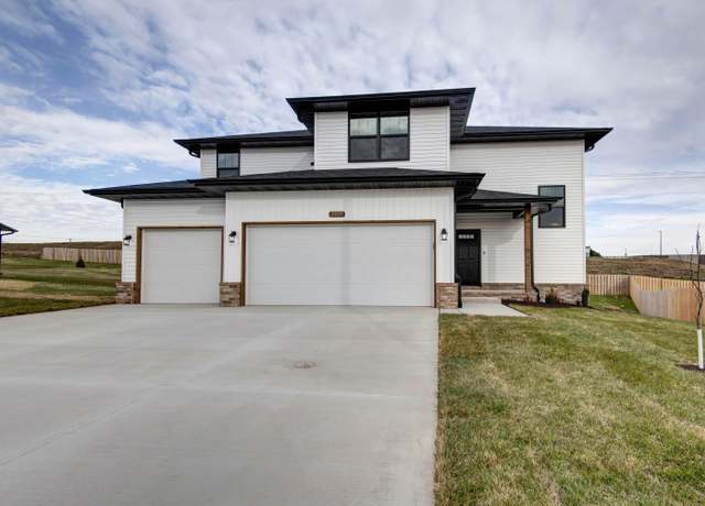 Property at 898 E Virginia Ln Lot 174, Nixa, MO 65714, 4 beds, 2.5 baths
