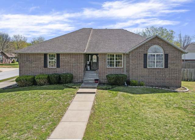 Property at 4064 S Ciara Ct, Springfield, MO 65807, 4 beds, 2 baths