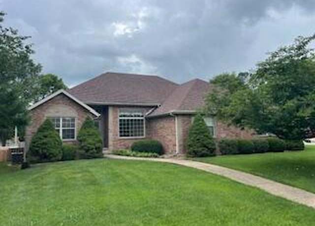 Property at 3638 E Regent St, Springfield, MO 65809, 4 beds, 3 baths