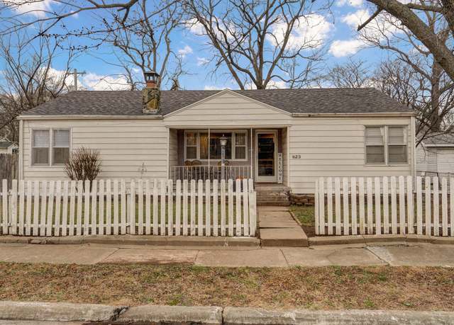 Property at 823 E Webster St, Springfield, MO 65802, 3 beds, 2 baths