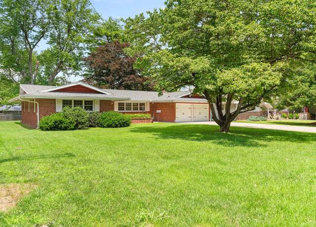 Property at 1159 S Belcrest Ave, Springfield, MO 65804, 2 beds, 2 baths