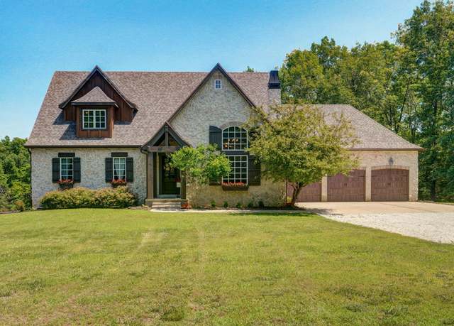 Property at 7607 N Angler Ln, Strafford, MO 65757, 4 beds, 5 baths