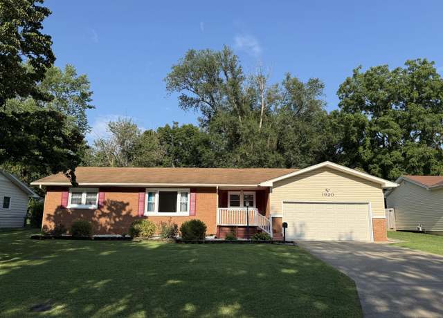 Property at 1920 S Sieger Dr, Springfield, MO 65804, 3 beds, 2 baths