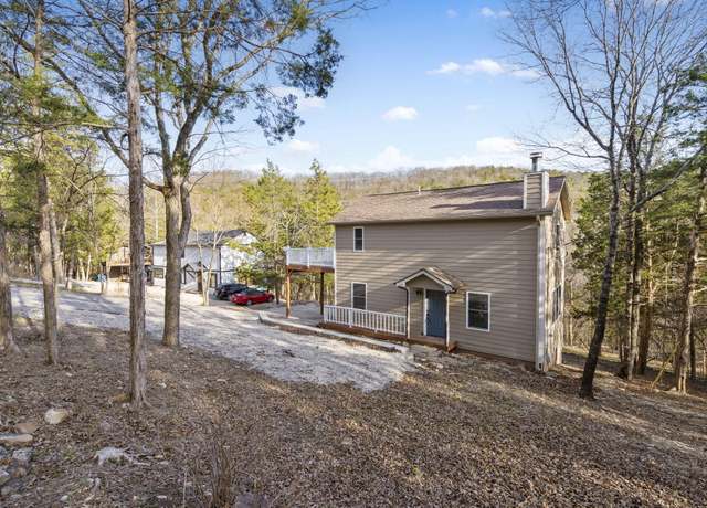 Property at 573 Lakewood Rd, Branson, MO 65616, 2 beds, 2 baths