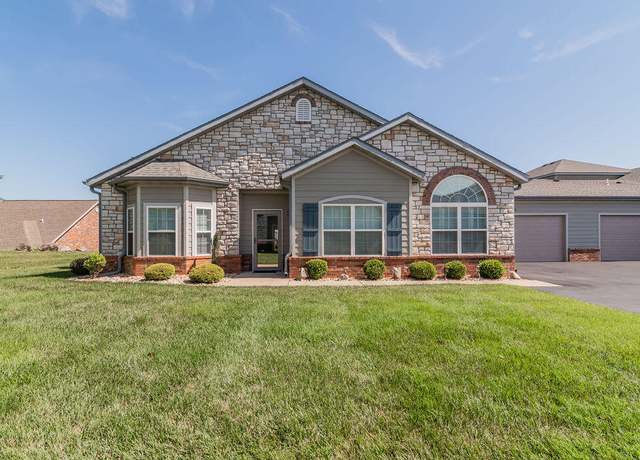 Property at 153 Rue De Villas Cir, Branson, MO 65616, 3 beds, 2 baths