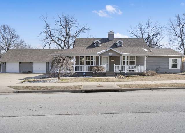 Property at 408 N Lynn Ave, Republic, MO 65738, 3 beds, 2 baths