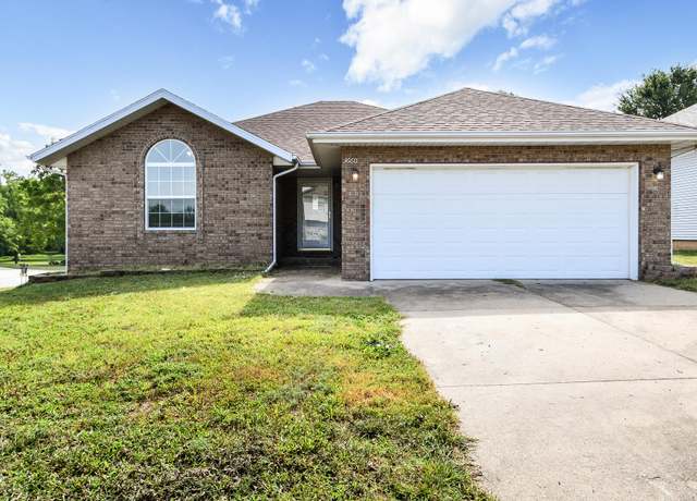 Property at 3660 W Dover St, Springfield, MO 65802, 3 beds, 2 baths