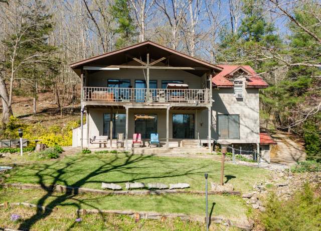 Property at 948 County Road 318, Tecumseh, MO 65760, 4 beds, 2 baths