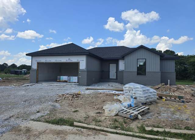 Property at 123 E Teakwood Ave, Clever, MO 65631, 3 beds, 2 baths