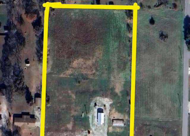 Property at 1629 W Dallas St, Buffalo, MO 65622