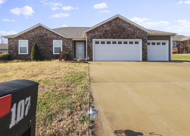 Property at 107 Boulder Dr, West Plains, MO 65775, 3 beds, 2 baths