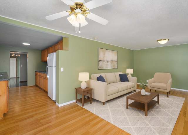 Property at 323 E South St, Mt Vernon, MO 65712, 2 beds, 1 bath