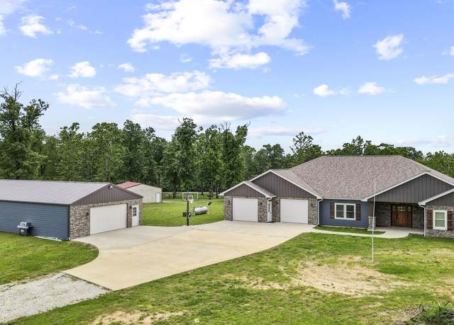 Property at 5714 Private Road 8072, West Plains, MO 65775, 3 beds, 2 baths