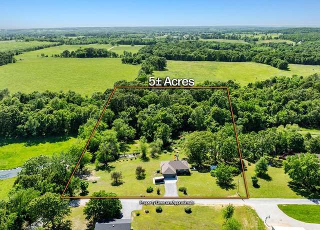 Property at 524 Twin Lakes Dr, Billings, MO 65610, 6 beds, 3 baths