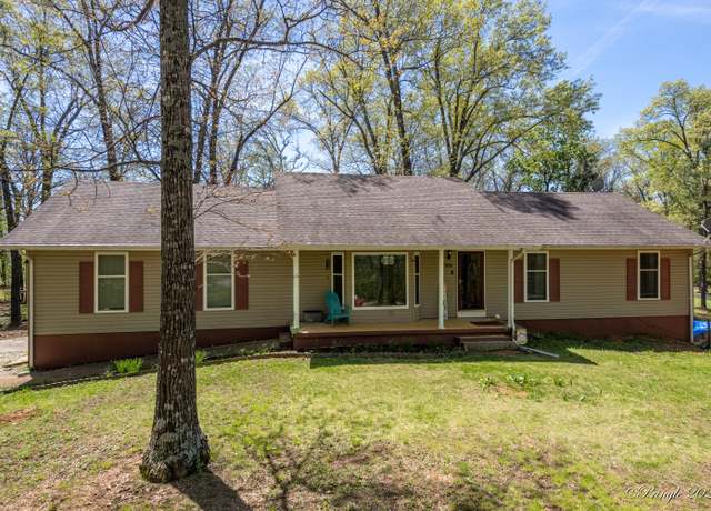 Property at 564 County Road 8500, West Plains, MO 65775, 4 beds, 3 baths