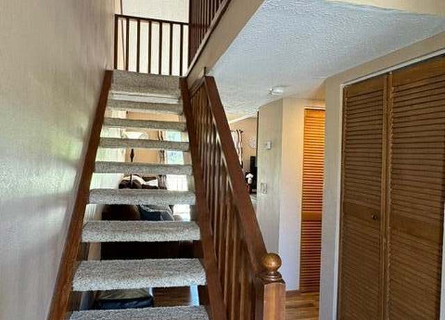 Property at 17 Fall Creek Trl #7, Branson, MO 65616, 2 beds, 2 baths