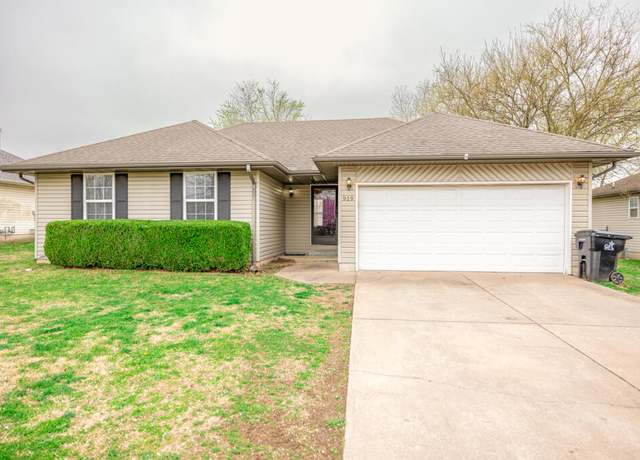 Property at 919 S Central Ave, Marionville, MO 65705, 3 beds, 2 baths