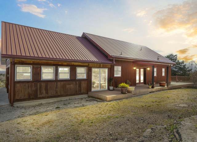 Property at 87 Piper Dr, Gainesville, MO 65655, 2 beds, 2.5 baths