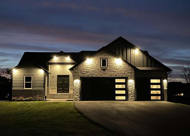 Property at 1 Wilderness Pines Ln Lot 200, Reeds Spring, MO 65737, 4 beds, 3 baths