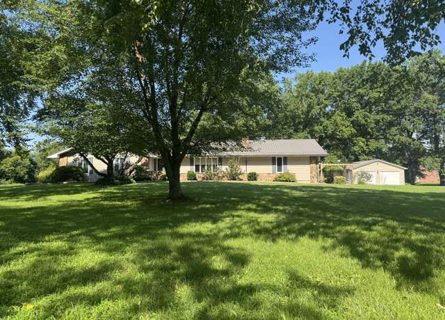 Property at 10210 S 1625 Rd, Stockton, MO 65785, 4 beds, 3 baths