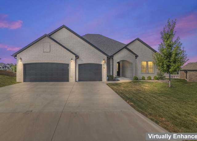 Property at 4818 E Silverado Rd, Springfield, MO 65802, 4 beds, 3 baths
