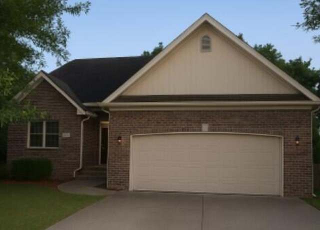 Property at 508 E Mitchell Ct, Republic, MO 65738, 4 beds, 3 baths