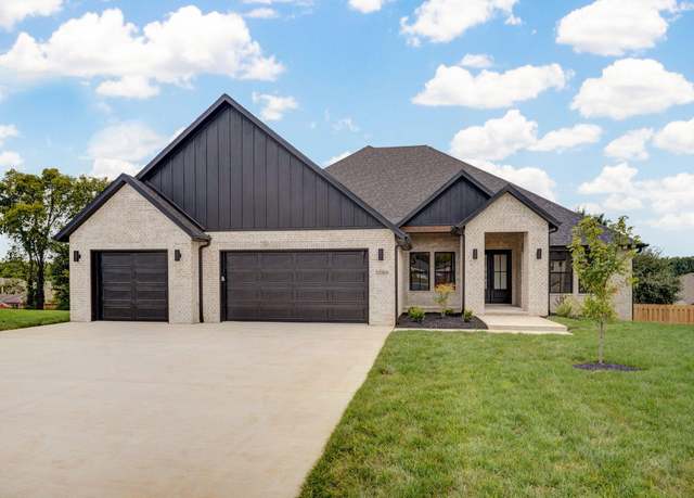Property at 5084 E Ferdinand Ct, Springfield, MO 65802, 5 beds, 3.5 baths