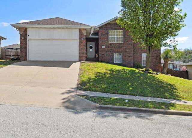 Property at 1424 S Nitro, Ozark, MO 65721, 4 beds, 3 baths