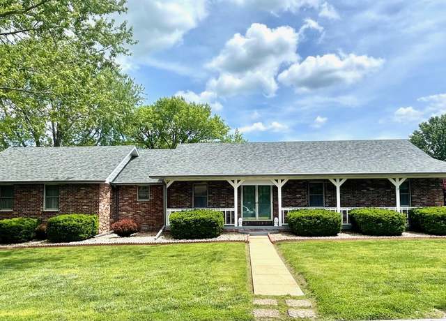 Property at 1208 N Hubbard Ave, Mountain Grove, MO 65711, 3 beds, 2 baths