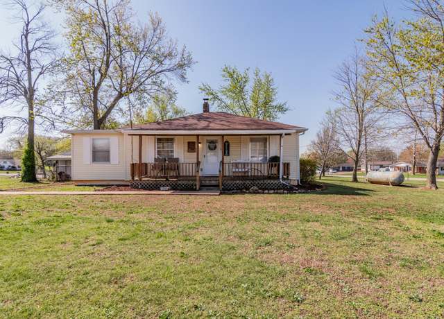 Property at 317 W 1st St, Miller, MO 65707, 3 beds, 1 bath