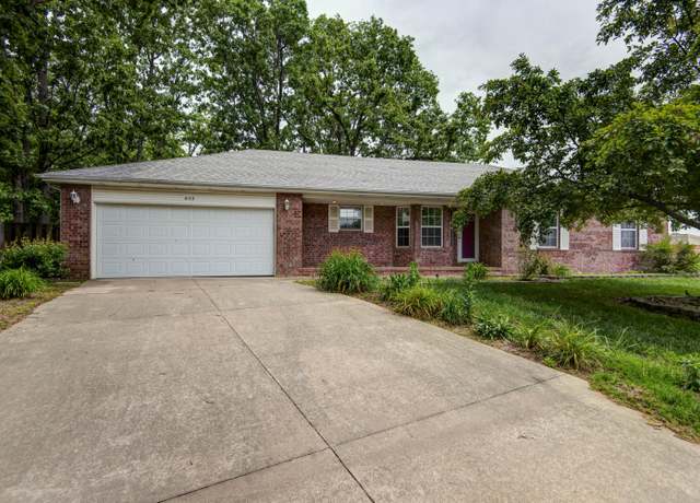 Property at 652 S Bridgewood Ct, Nixa, MO 65714, 3 beds, 2 baths