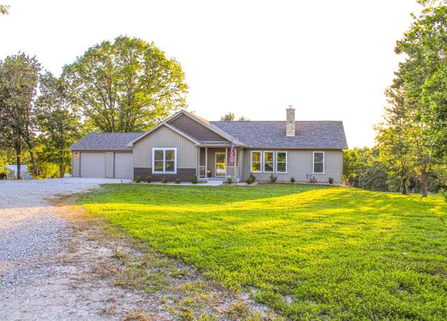 Property at 2215 NE 251 Rd, Osceola, MO 64776, 3 beds, 2 baths