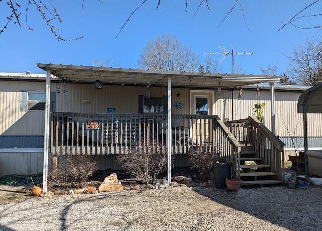 Property at 10465 9th Rd, Mountain Grove, MO 65711, 3 beds, 2 baths
