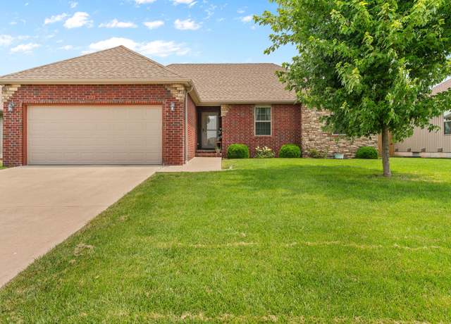 Property at 698 N Rockingham Ave, Nixa, MO 65714, 3 beds, 2 baths