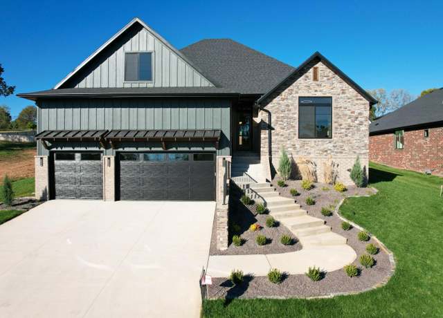 Property at 5943 S Clay Ave, Springfield, MO 65810, 3 beds, 2 baths