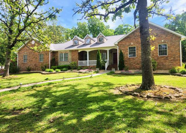 Property at 9162 County Road 9090, West Plains, MO 65775, 4 beds, 3.5 baths