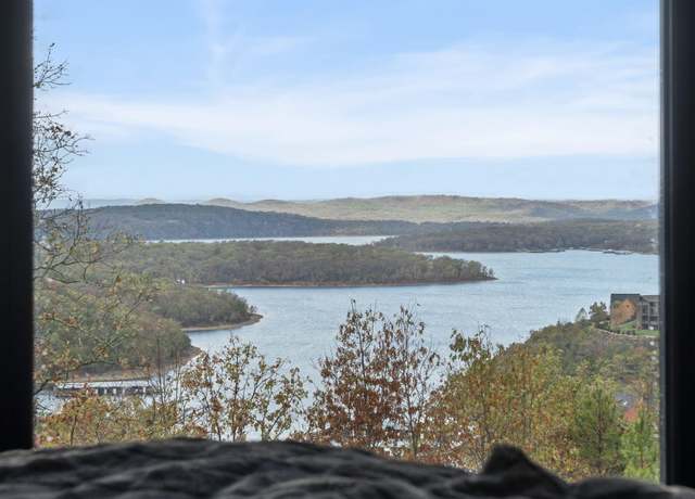 Property at 39 Sunflower Ln, Lampe, MO 65681, 3 beds, 2 baths