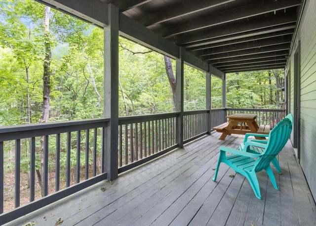 Property at 91 Moongate Dr, Osage Beach, MO 65065, 3 beds, 4 baths