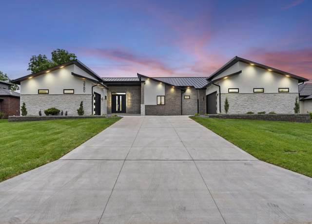 Property at 3980 E Dunrobin Dr, Springfield, MO 65809, 4 beds, 4.5 baths