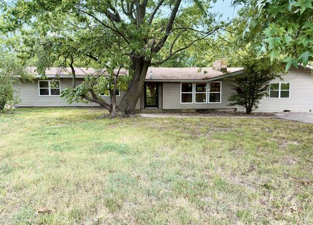 Property at 21851 Lawrence 1090, Monett, MO 65708, 4 beds, 2.5 baths
