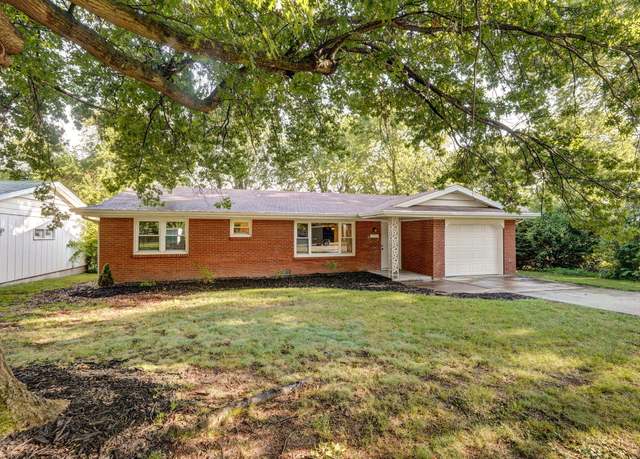 Property at 2010 E High St, Springfield, MO 65803, 3 beds, 1.5 baths