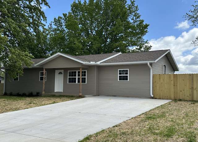 Property at 602 S Elm St, Mountain Grove, MO 65711, 4 beds, 2 baths