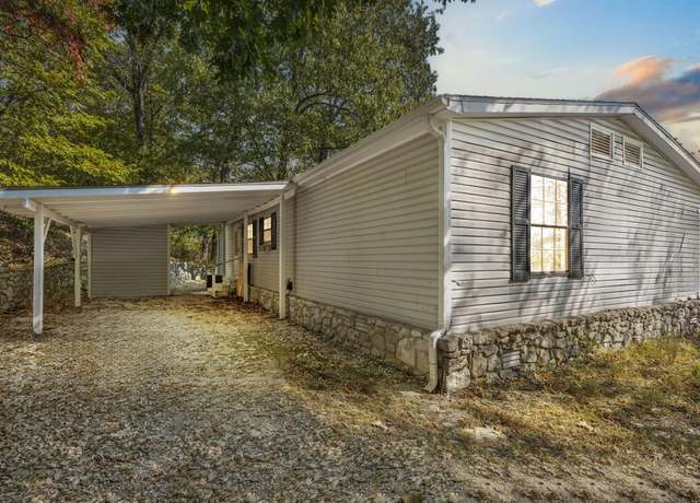 Property at 264 Meadow Hills Ln, Branson, MO 65616, 3 beds, 2 baths