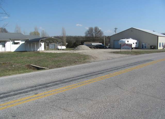 Property at 25593 State Highway 64, Pittsburg, MO 65724, 3 beds, 2 baths